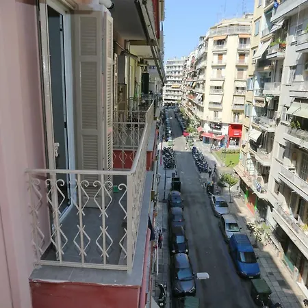 Kyana Downtown Tesalónica