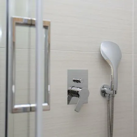 Kyana Downtown Appartement *