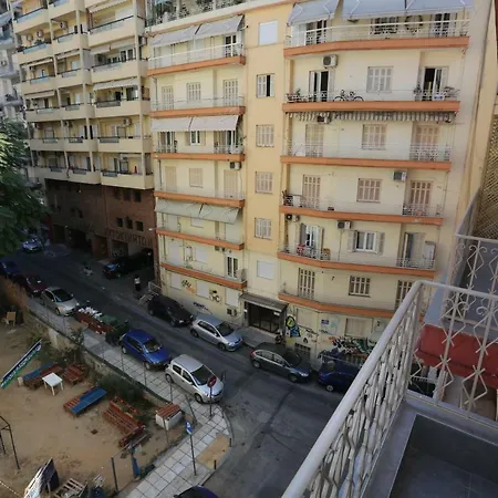 Kyana Downtown Apartman