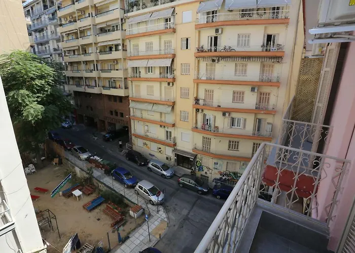 Kyana Downtown Apartment