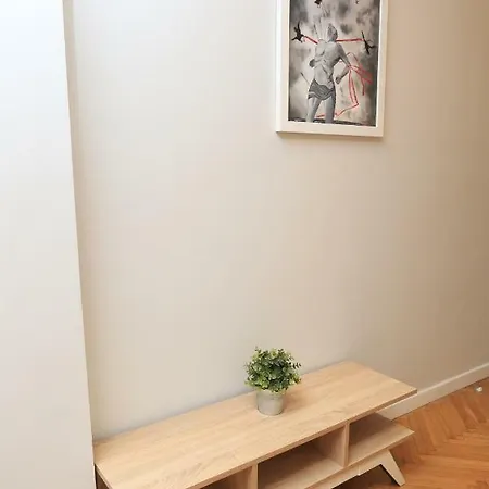 Kyana Downtown Салоники