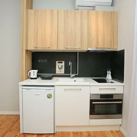 Kyana Downtown Салоники