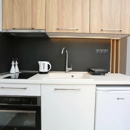 Kyana Downtown Салоники